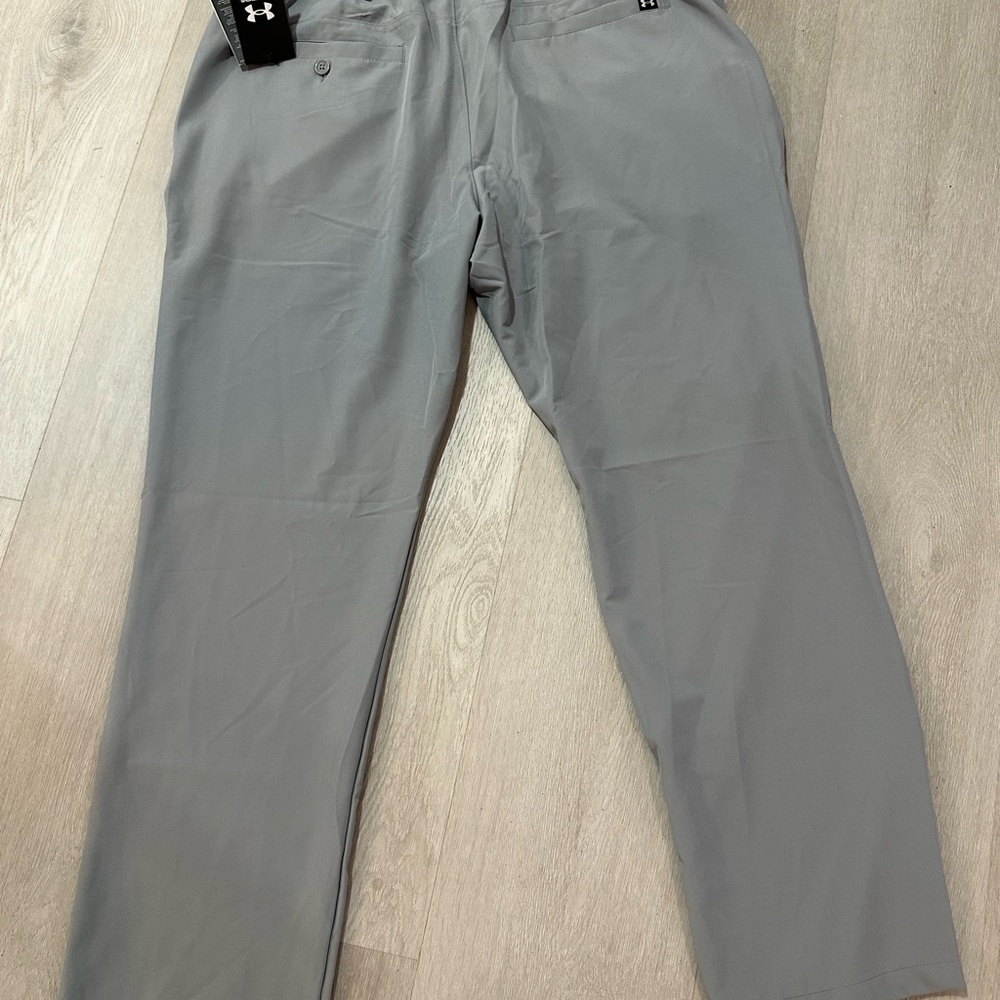Under Armour Men's Light Gray Chinos